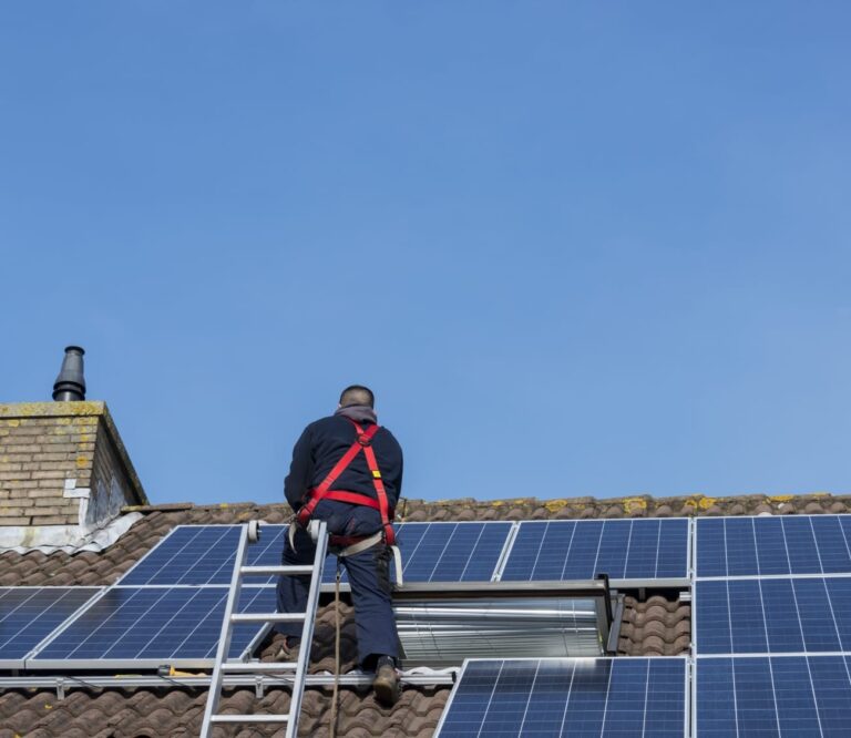 best solar panel cleaning bristol